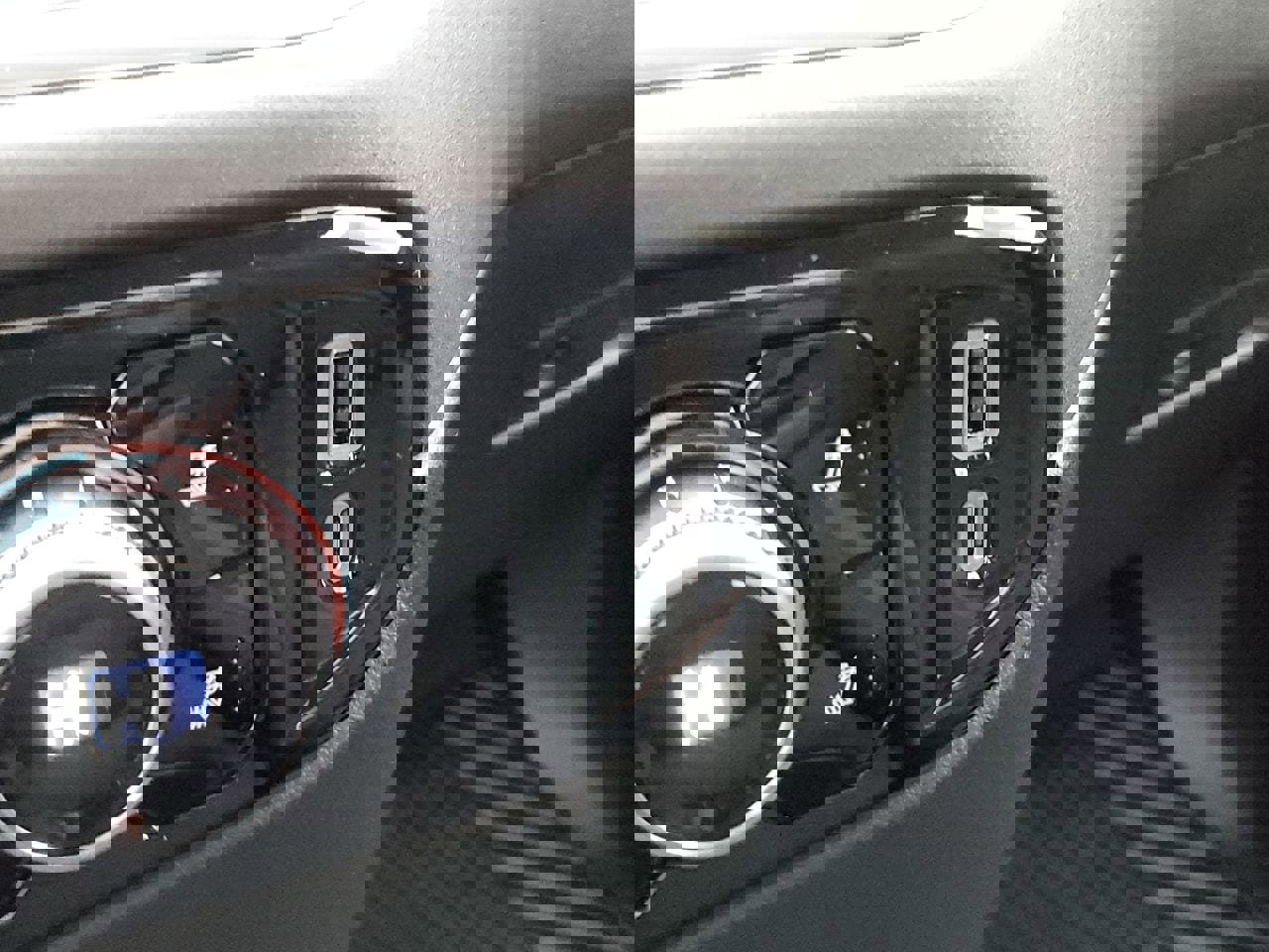 New 2025 GMC Sierra 2500 SLE w/ SLE Convenience Package image 62