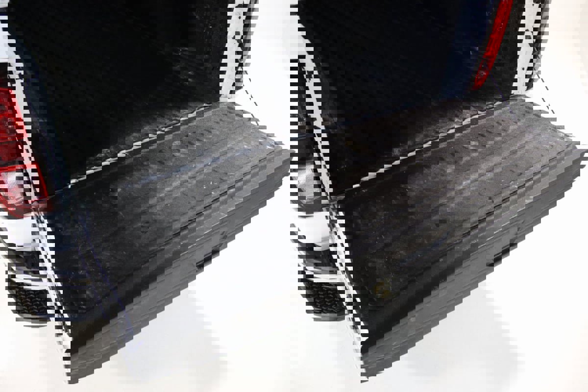 Used 2025 GMC Sierra 2500 SLE w/ SLE Convenience Package image 65