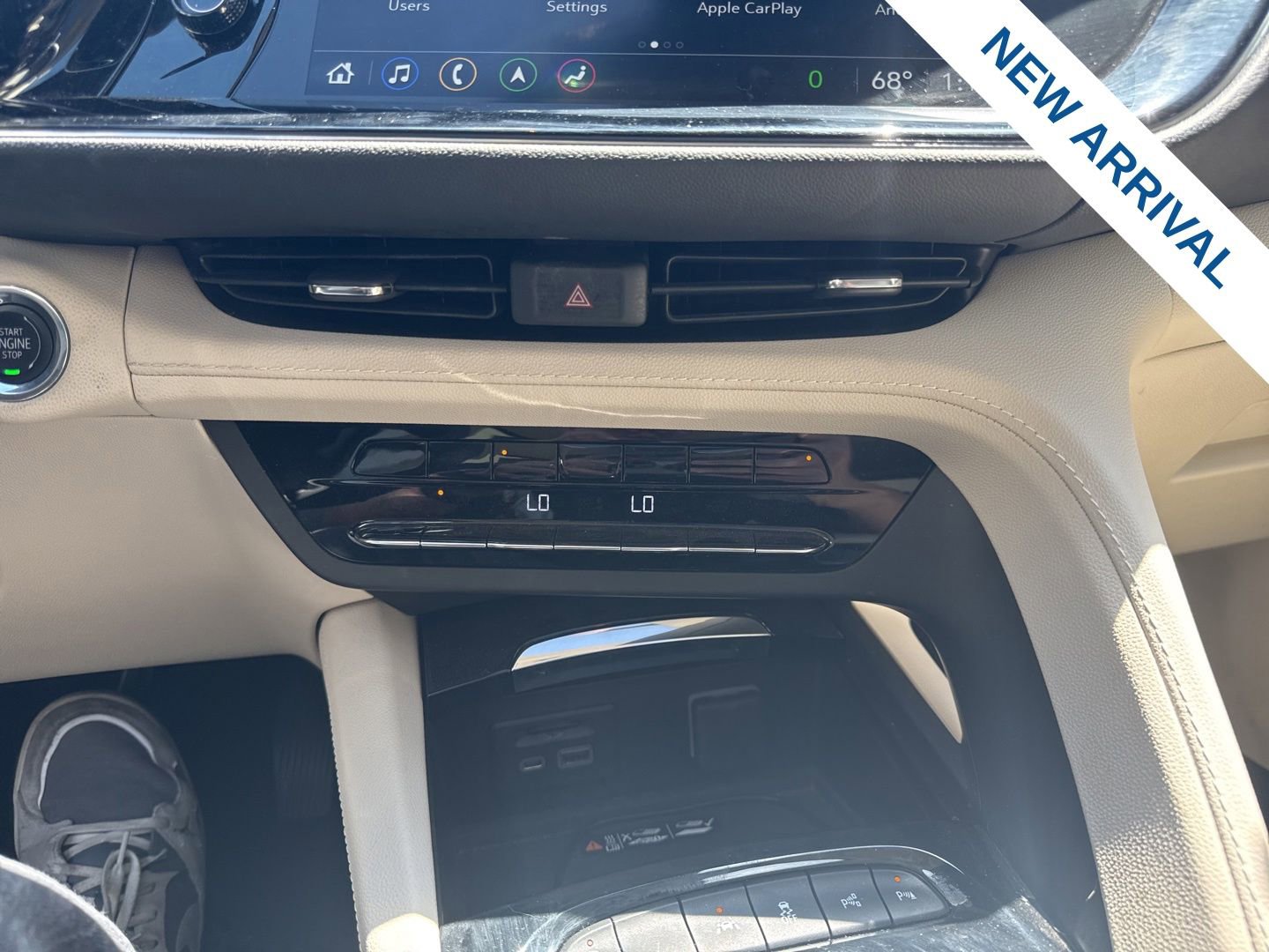Used 2022 Buick Envision Avenir w/ Technology Package II FWD image 25
