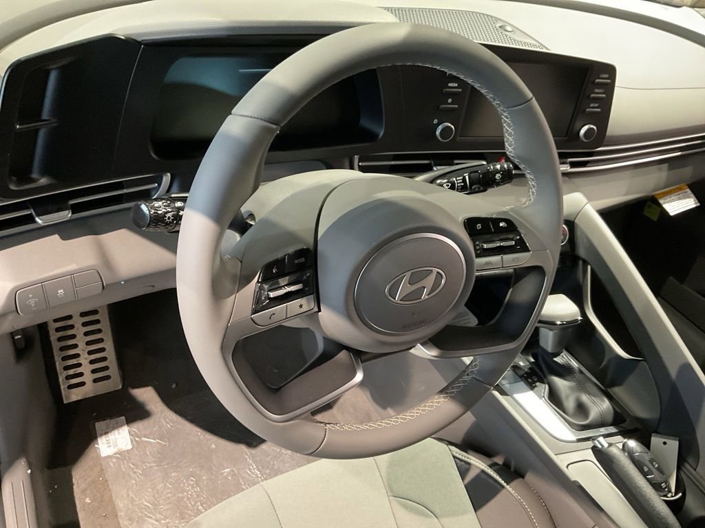 New 2026 Hyundai Elantra Sport image 10
