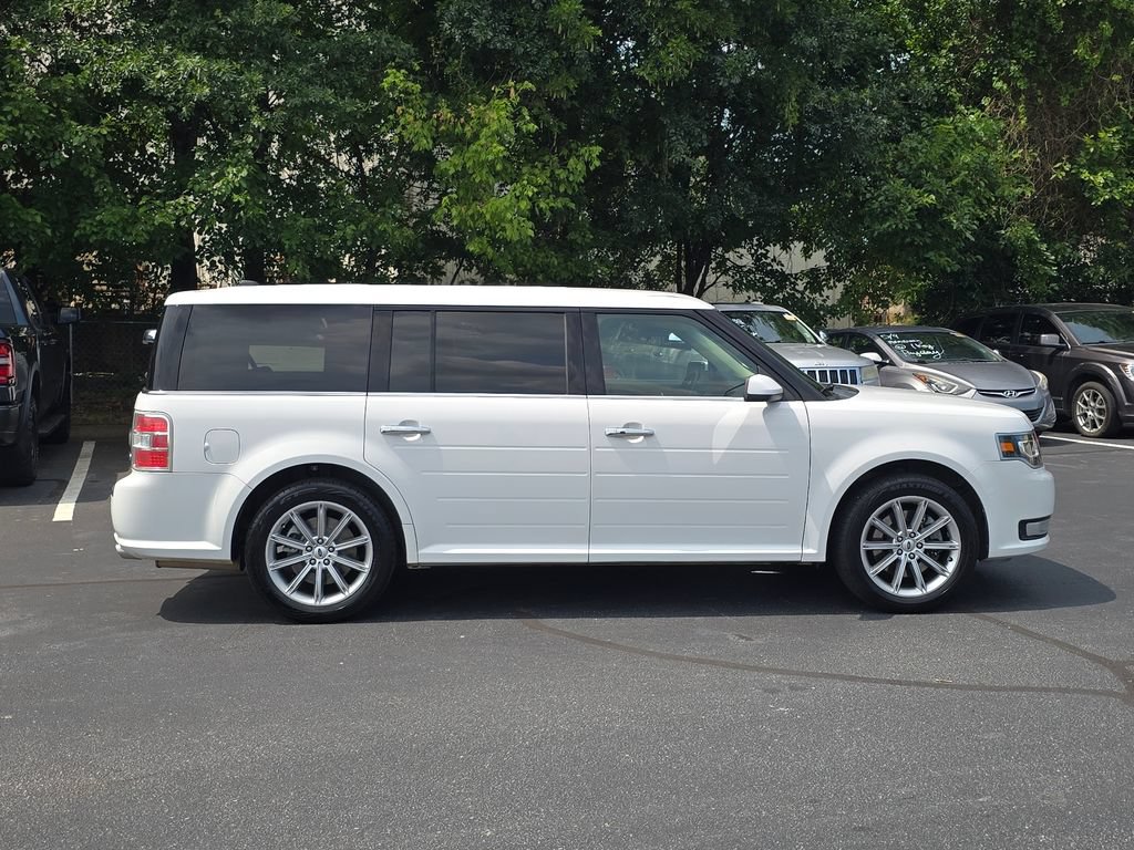 Used 2019 Ford Flex Limited FWD image 2