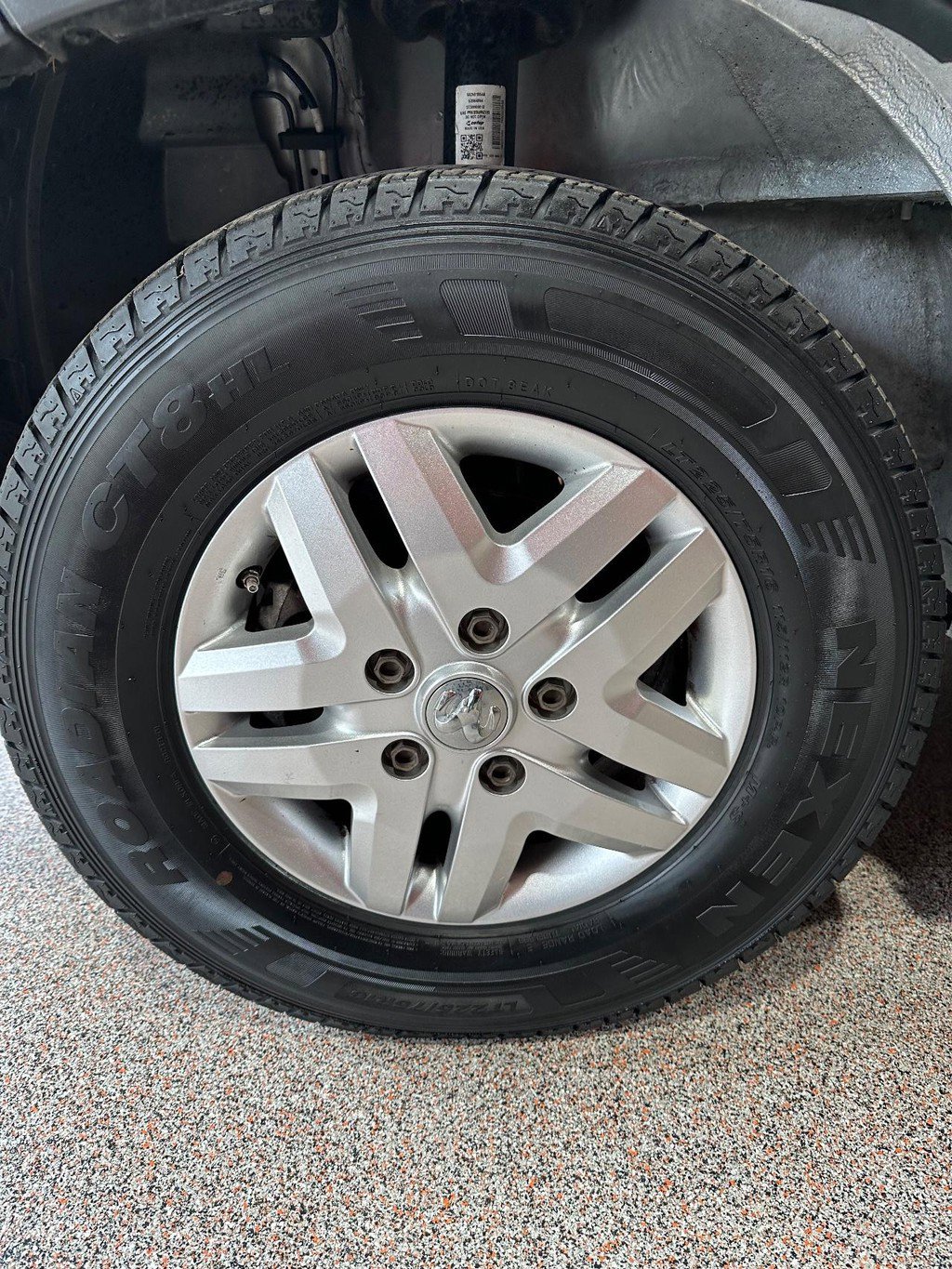 Used 2017 RAM ProMaster 2500 w/ Premium Appearance Group image 11