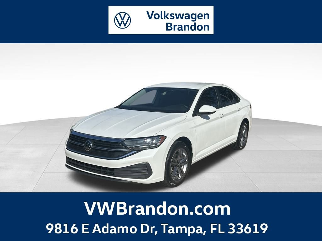 Used 2023 Volkswagen Jetta SE image 1