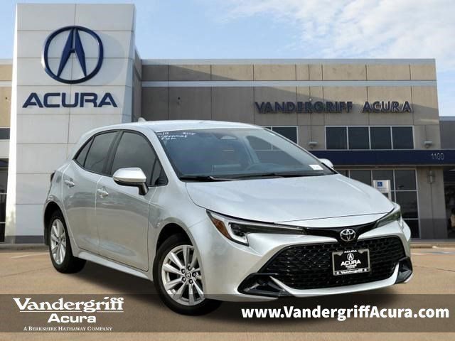 Used 2025 Toyota Corolla SE FWD image 1