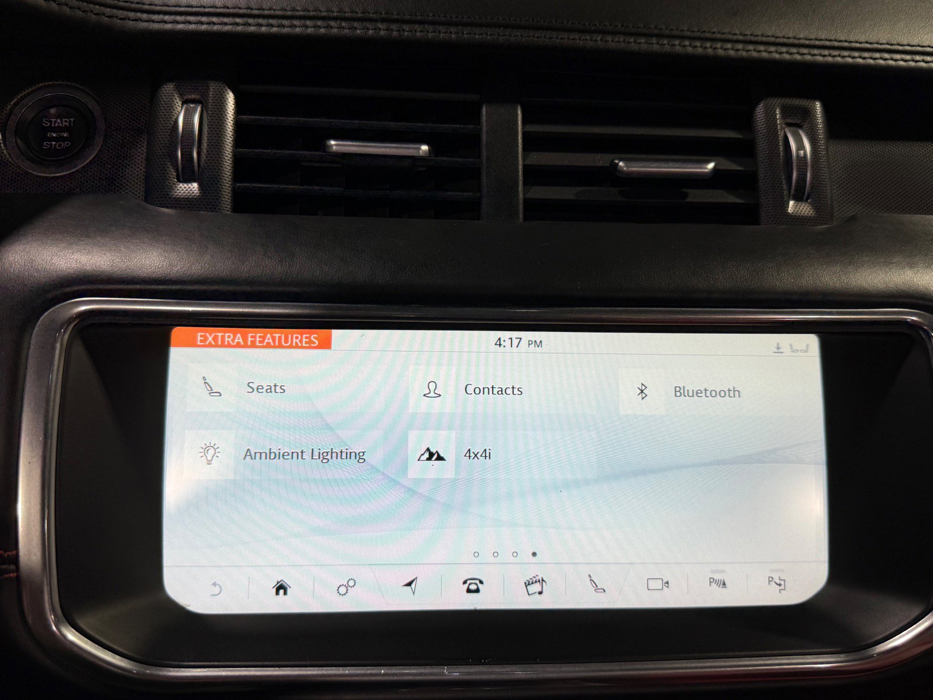 Used 2018 Land Rover Range Rover Evoque HSE Dynamic image 37