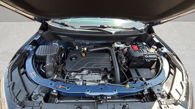 Used 2026 Chevrolet Equinox LT w/ Convenience Package II image 15