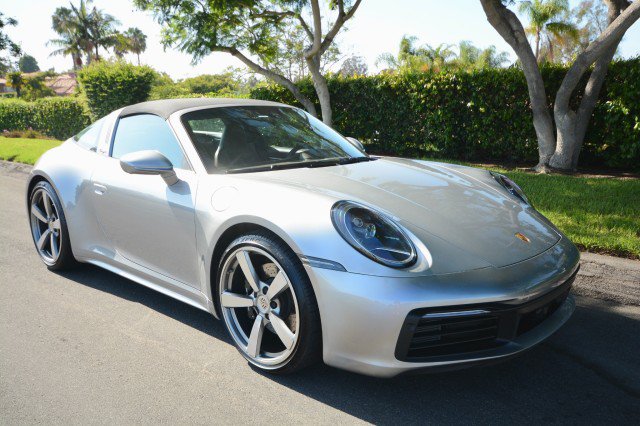 Used 2021 Porsche 911 AWD/4WD image 11