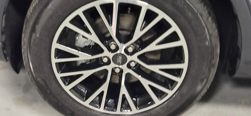 Used 2024 Ford Escape Base image 47