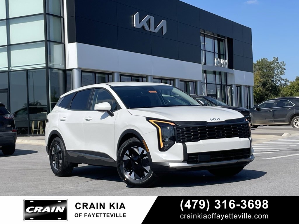 New 2026 Kia Sportage LX image 1