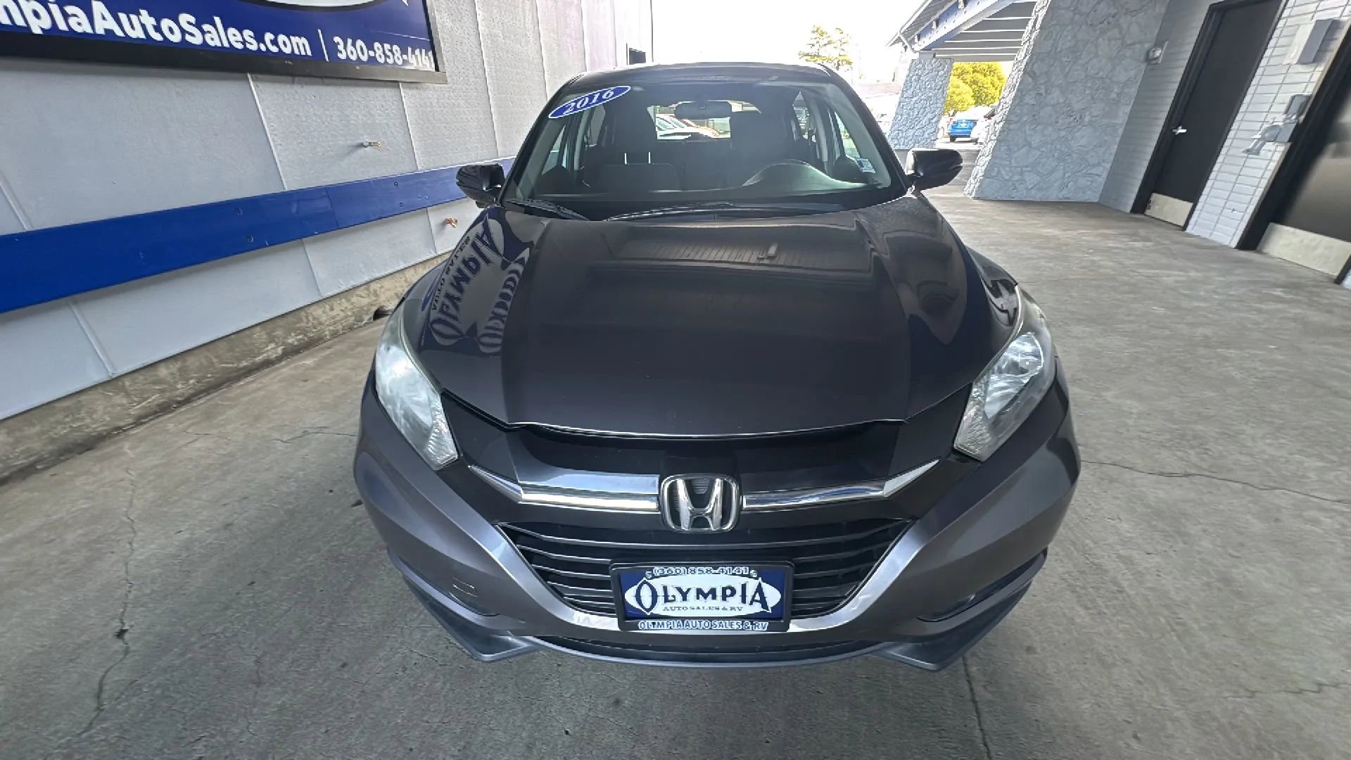 Used 2016 Honda HR-V EX image 9