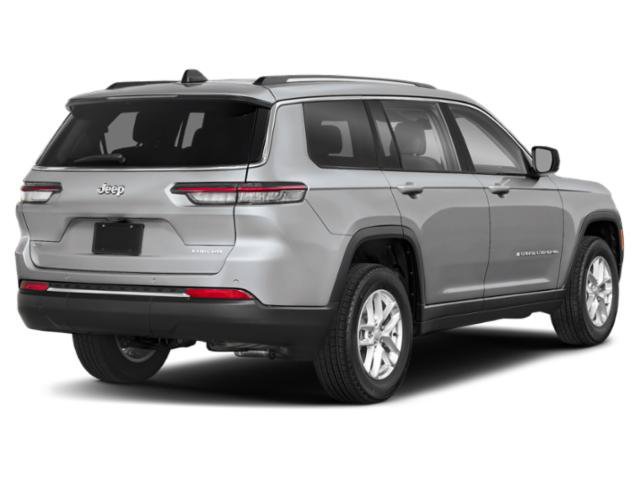 Used 2023 Jeep Grand Cherokee L Altitude AWD/4WD image 5