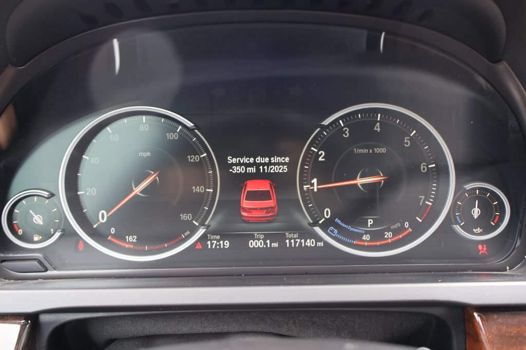 Used 2015 BMW 740i RWD image 12