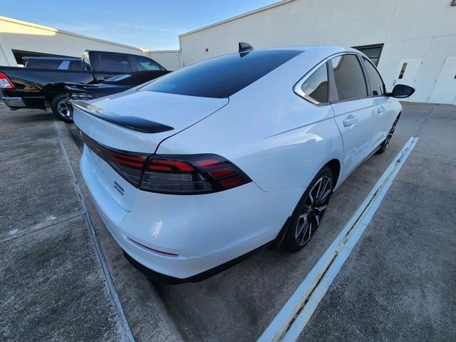 Used 2025 Honda Accord Sport image 6