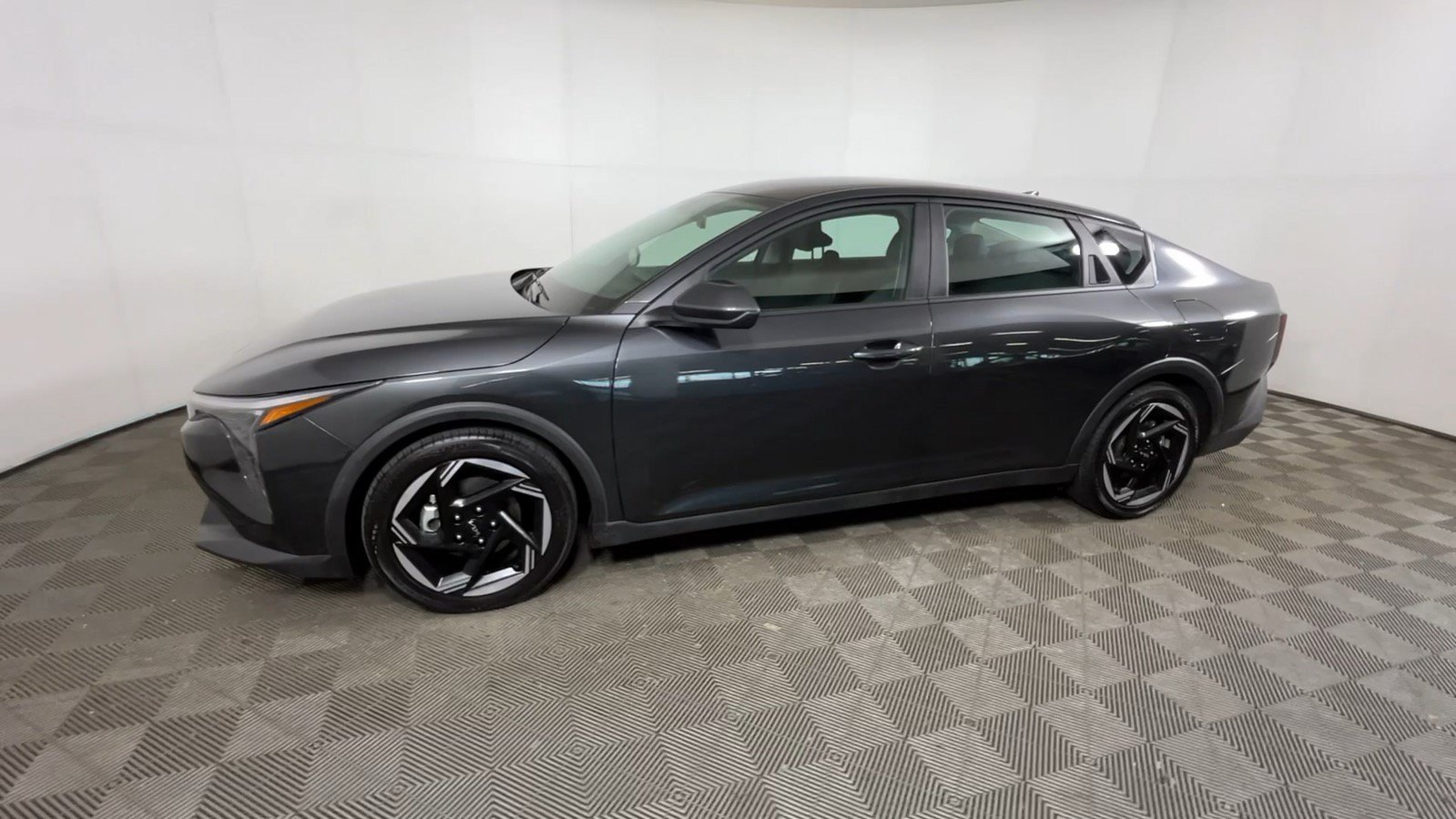 Used 2025 Kia K4 EX FWD image 14