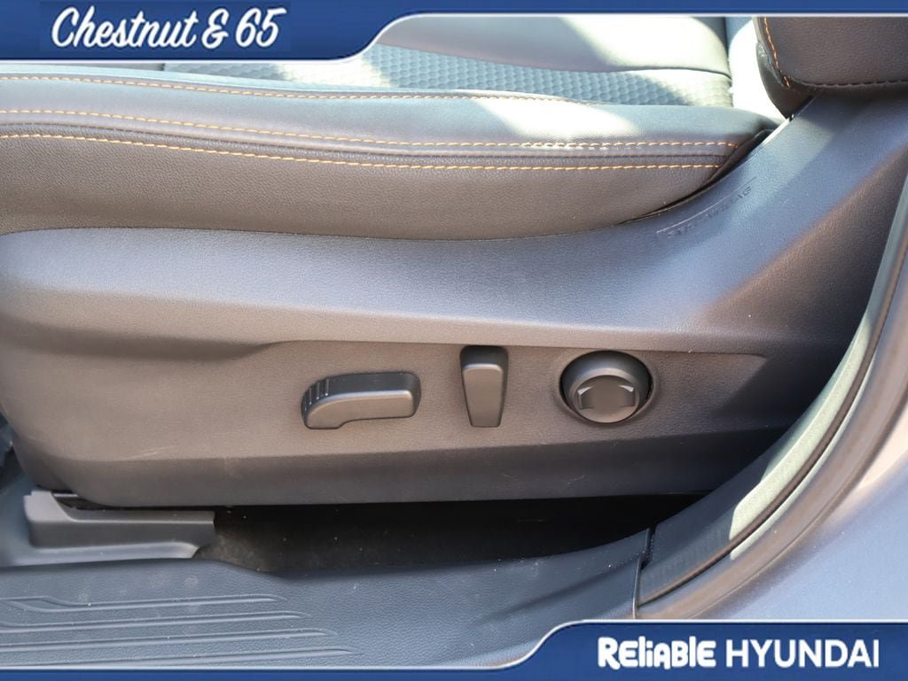 Used 2025 Subaru Outback Wilderness AWD/4WD image 24