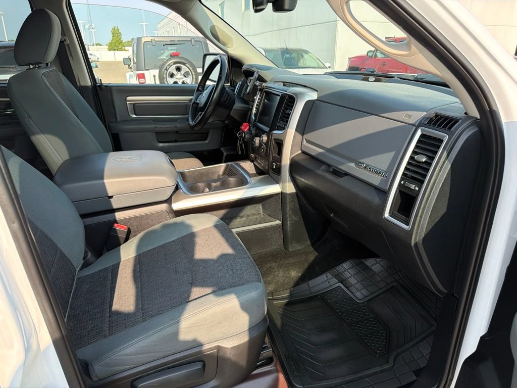 Used 2016 RAM 1500 Big Horn AWD/4WD image 14