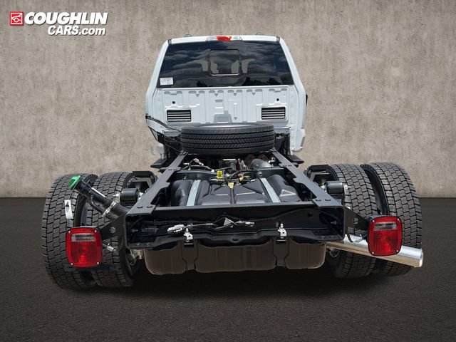 New 2026 Ford F550 4x4 Supercab Super Duty image 6