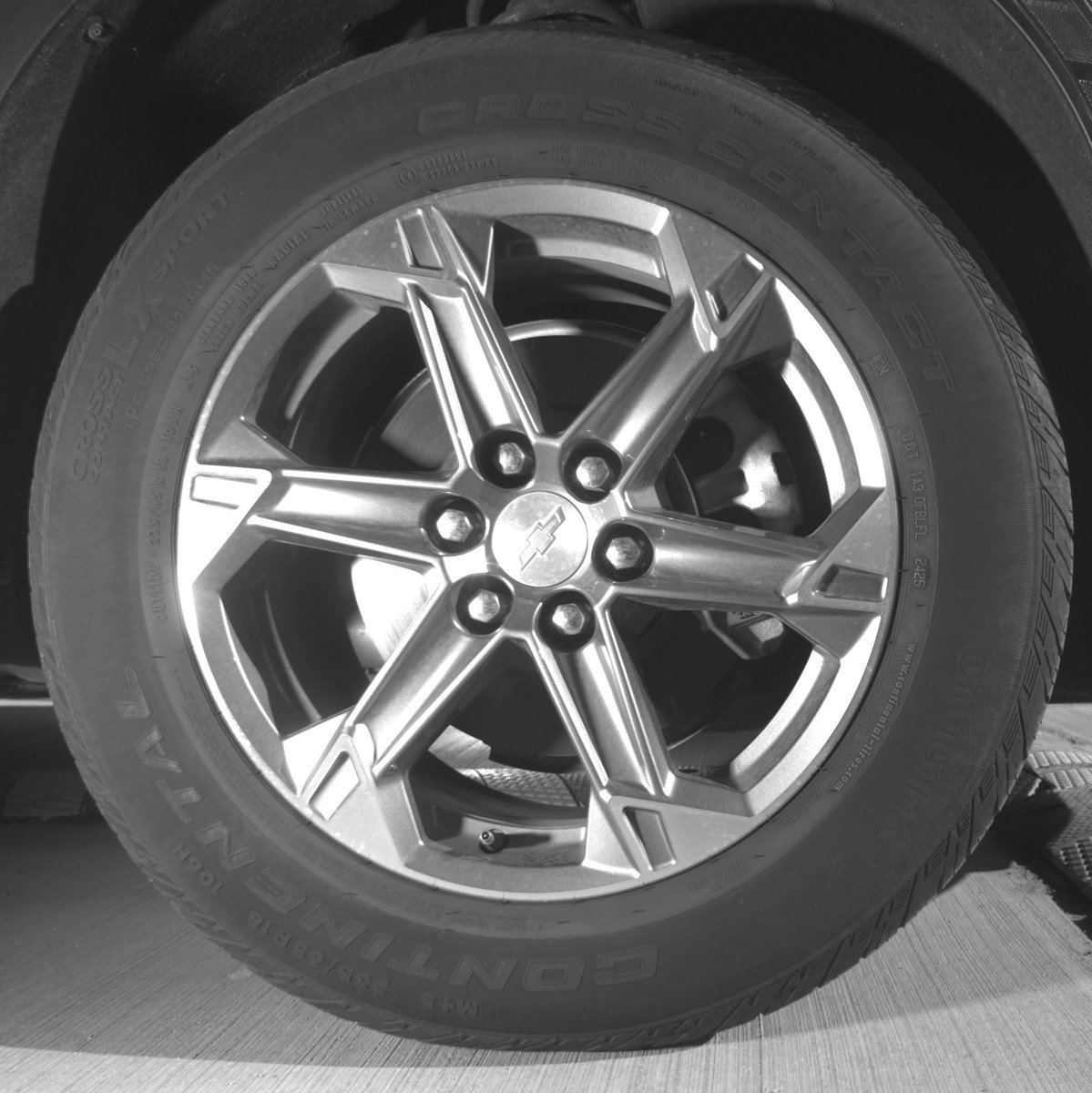 Used 2025 Chevrolet Blazer LT FWD image 13