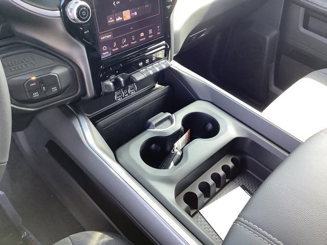 New 2026 RAM 2500 Big Horn AWD/4WD image 18