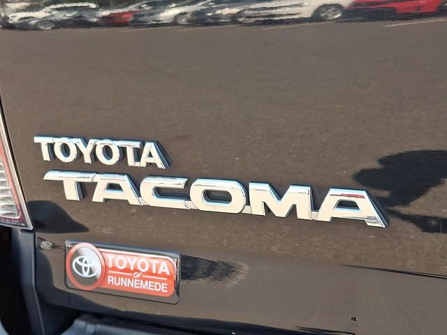 Used 2013 Toyota Tacoma 4x4 Double Cab w/ Limited Pkg image 29
