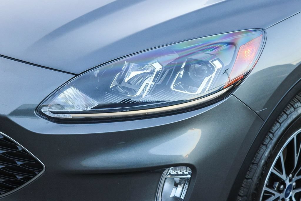 Used 2021 Ford Escape SEL w/ Technology Package FWD image 5