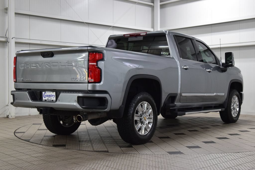 Used 2025 Chevrolet Silverado 2500 High Country w/ Z71 Off-Road Package AWD/4WD image 8