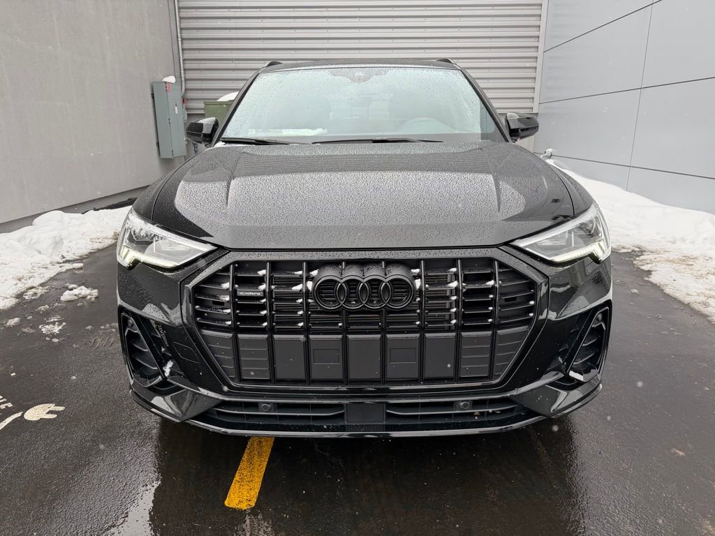 New 2025 Audi Q3 2.0T Premium image 8