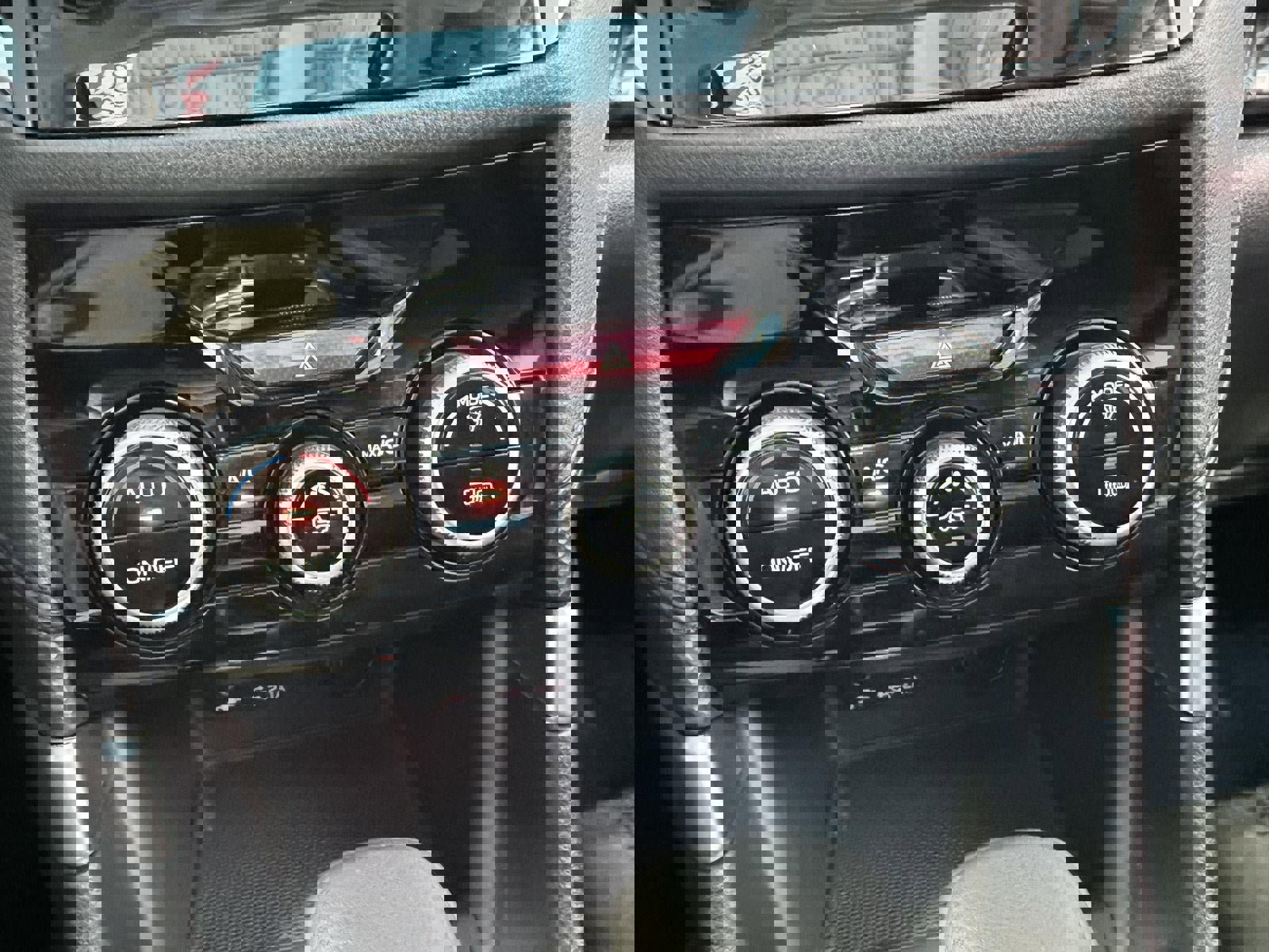 Used 2022 Subaru Forester Premium image 25