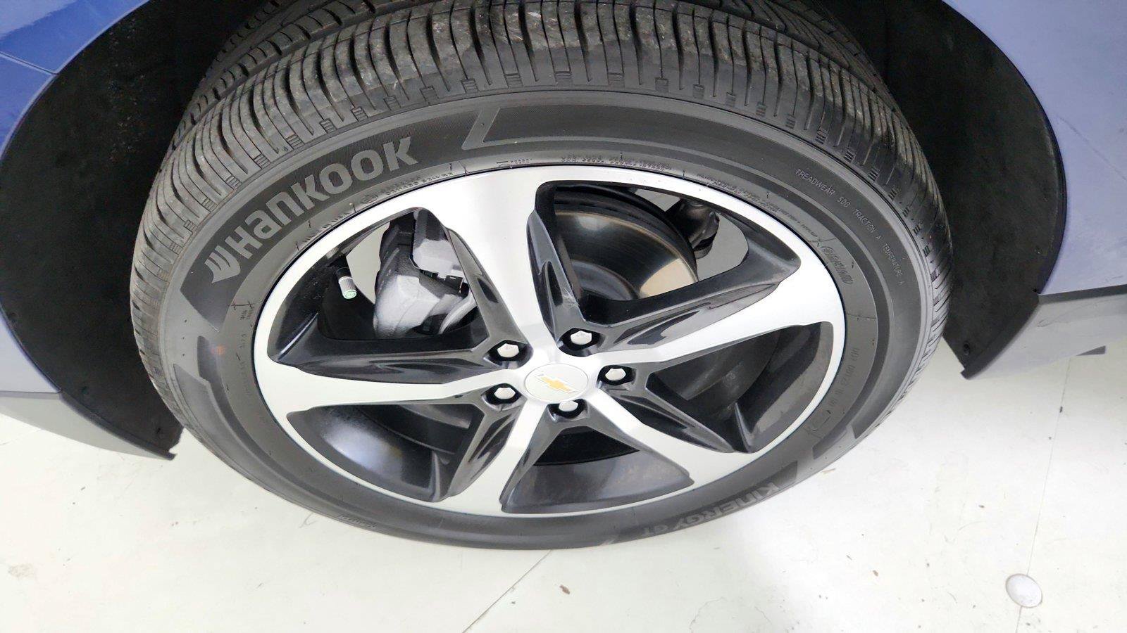 Used 2023 Chevrolet Equinox LT FWD image 35