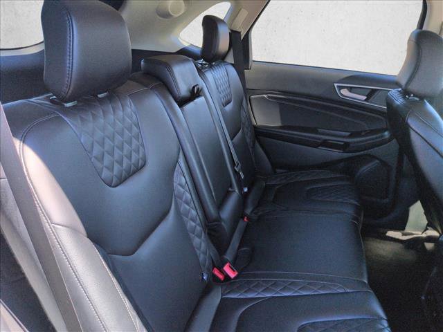 Used 2024 Ford Edge Titanium image 20