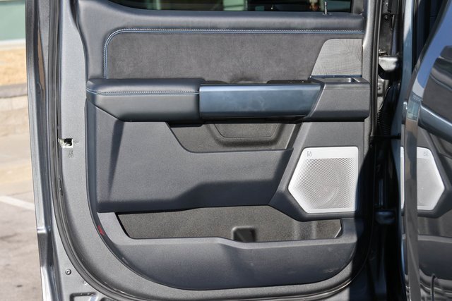 Used 2025 Ford F250 Platinum image 16