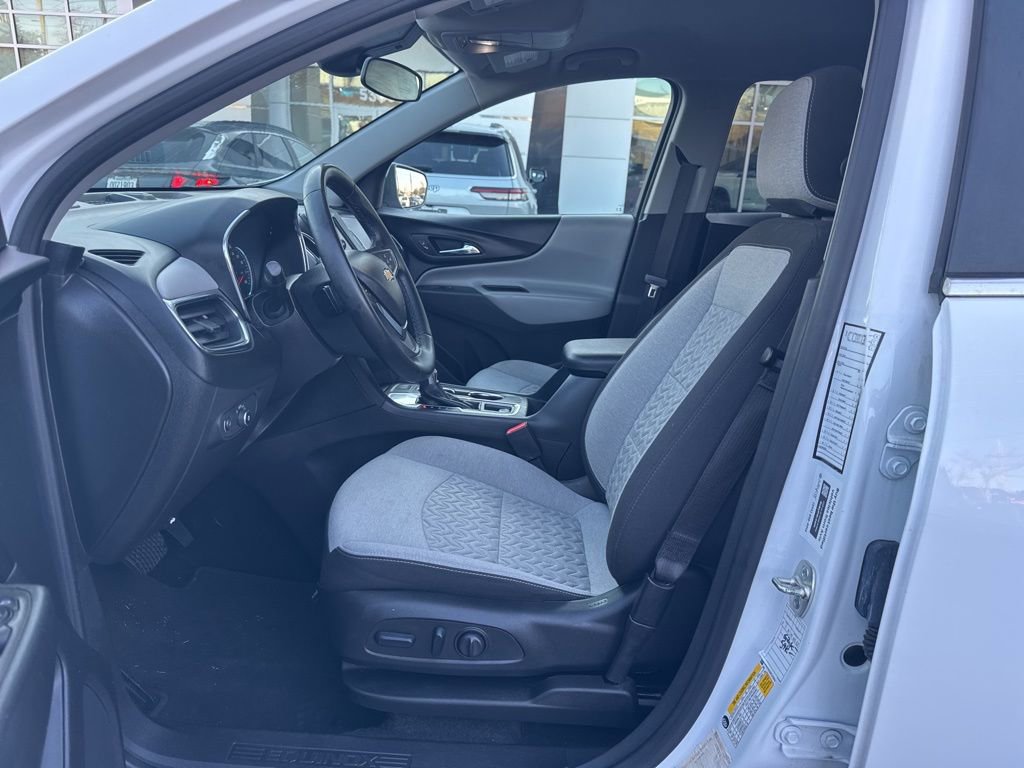 Used 2024 Chevrolet Equinox LT image 15
