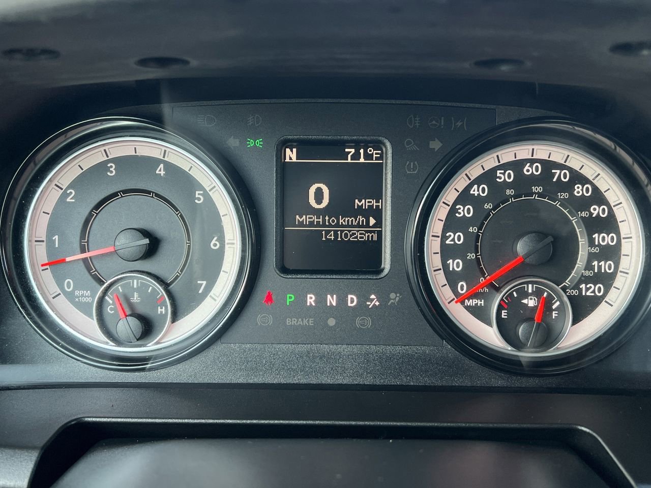 Used 2019 RAM 1500 Classic SLT image 11