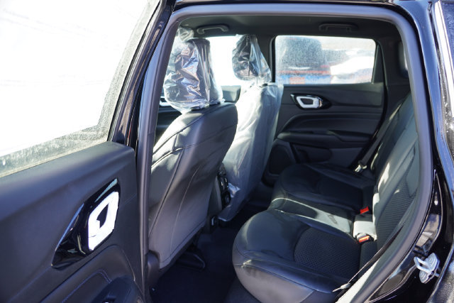 New 2026 Jeep Compass Latitude AWD/4WD image 11