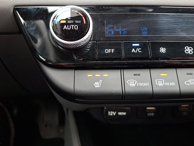 Used 2023 Hyundai Elantra SEL w/ Convenience Package image 27