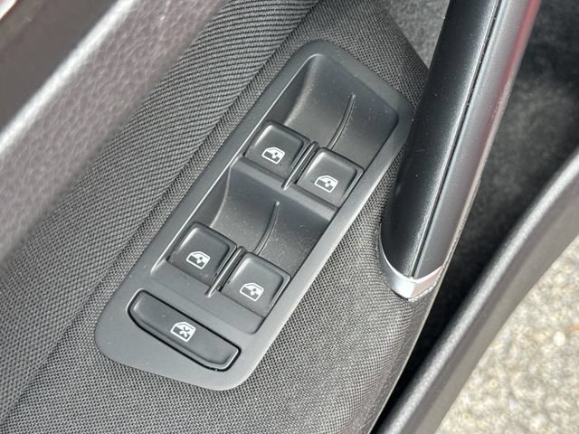Used 2020 Volkswagen GTI S FWD image 21