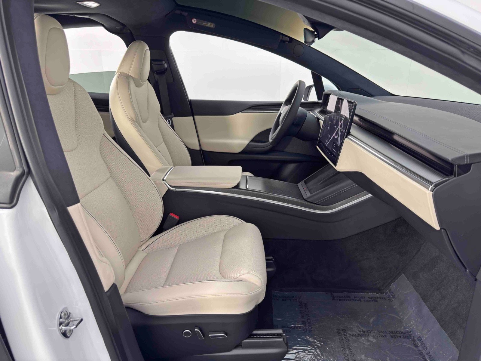 Used 2022 Tesla Model X Plaid image 15