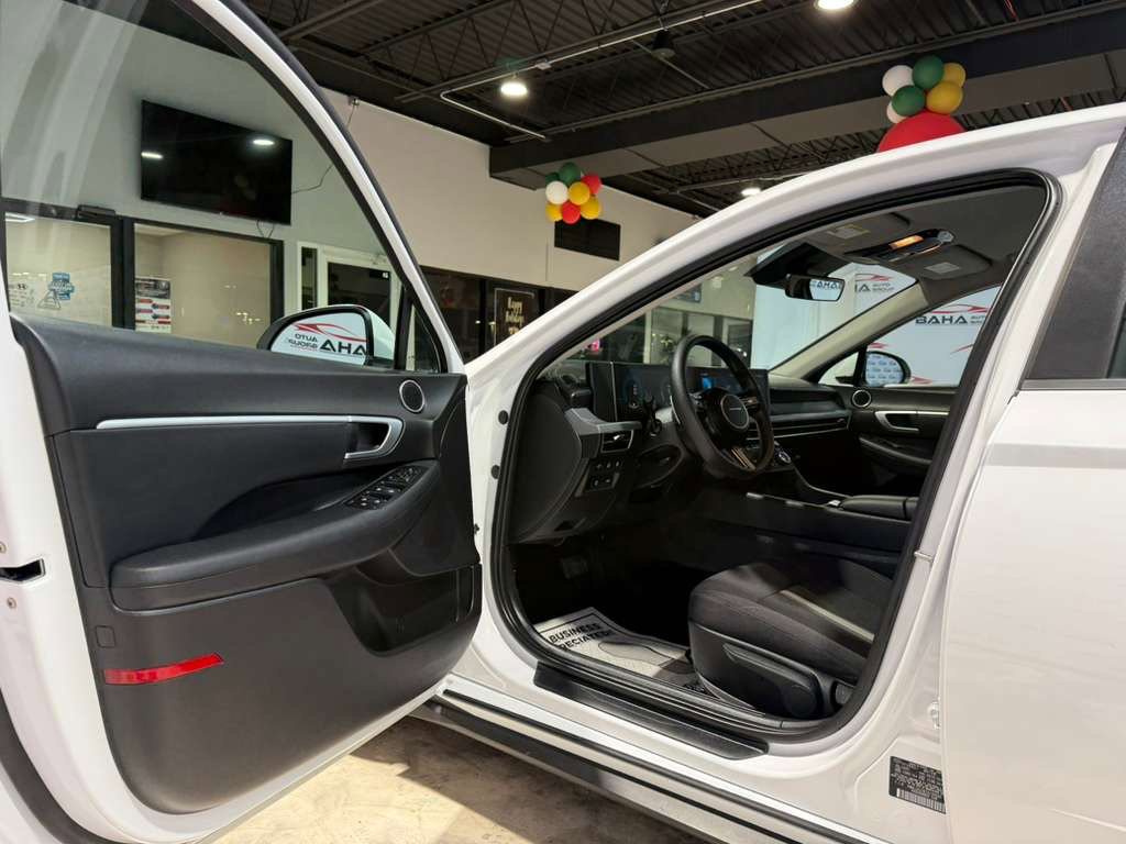 Used 2026 Hyundai Sonata Blue image 25