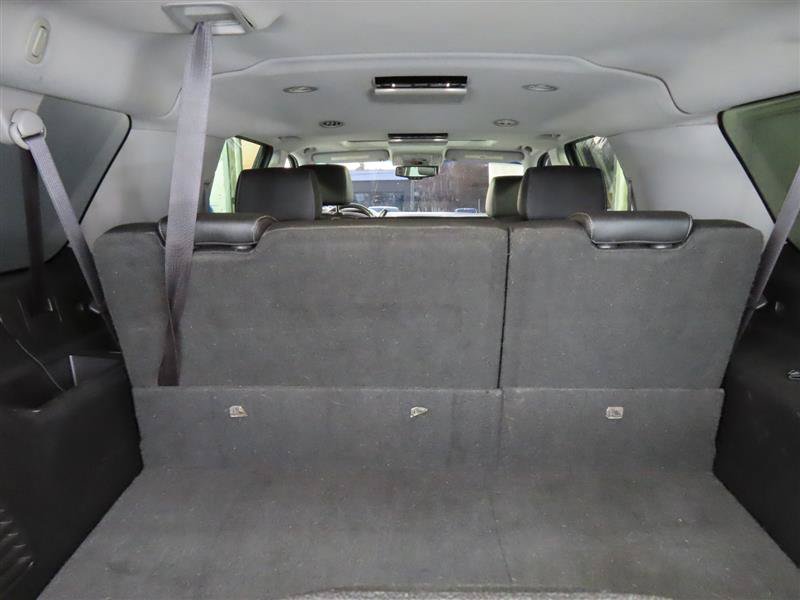Used 2015 Chevrolet Suburban LTZ AWD/4WD image 13