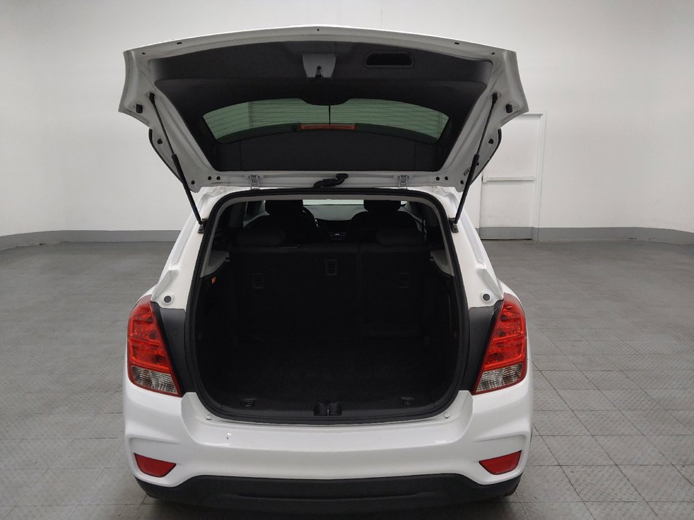 Used 2018 Chevrolet Trax LS FWD image 29