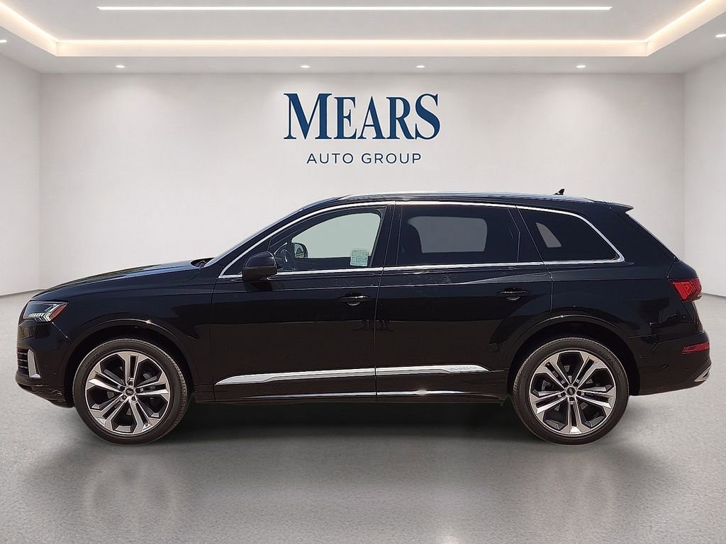 Used 2023 Audi Q7 3.0T Premium Plus w/ Premium Plus Package AWD/4WD image 2