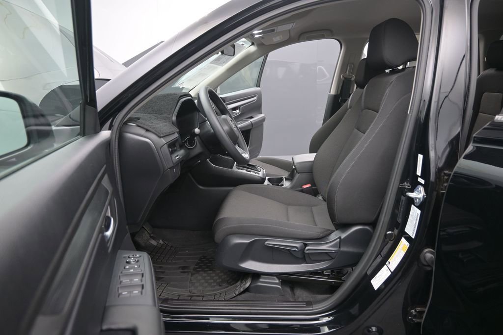 Used 2025 Honda CR-V LX image 10