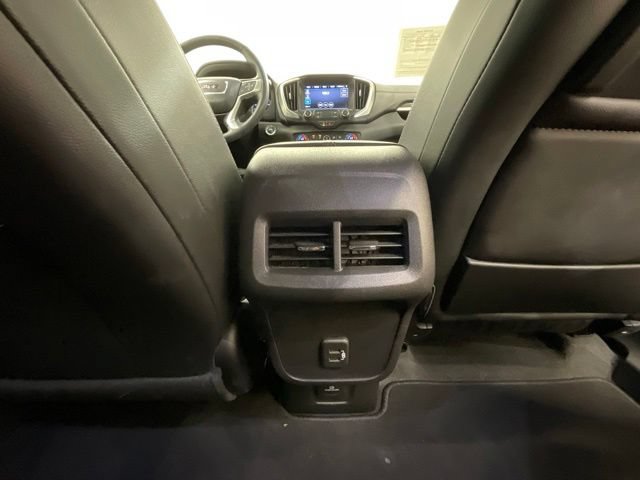 Used 2024 GMC Terrain SLT w/ Elevation Edition AWD/4WD image 26
