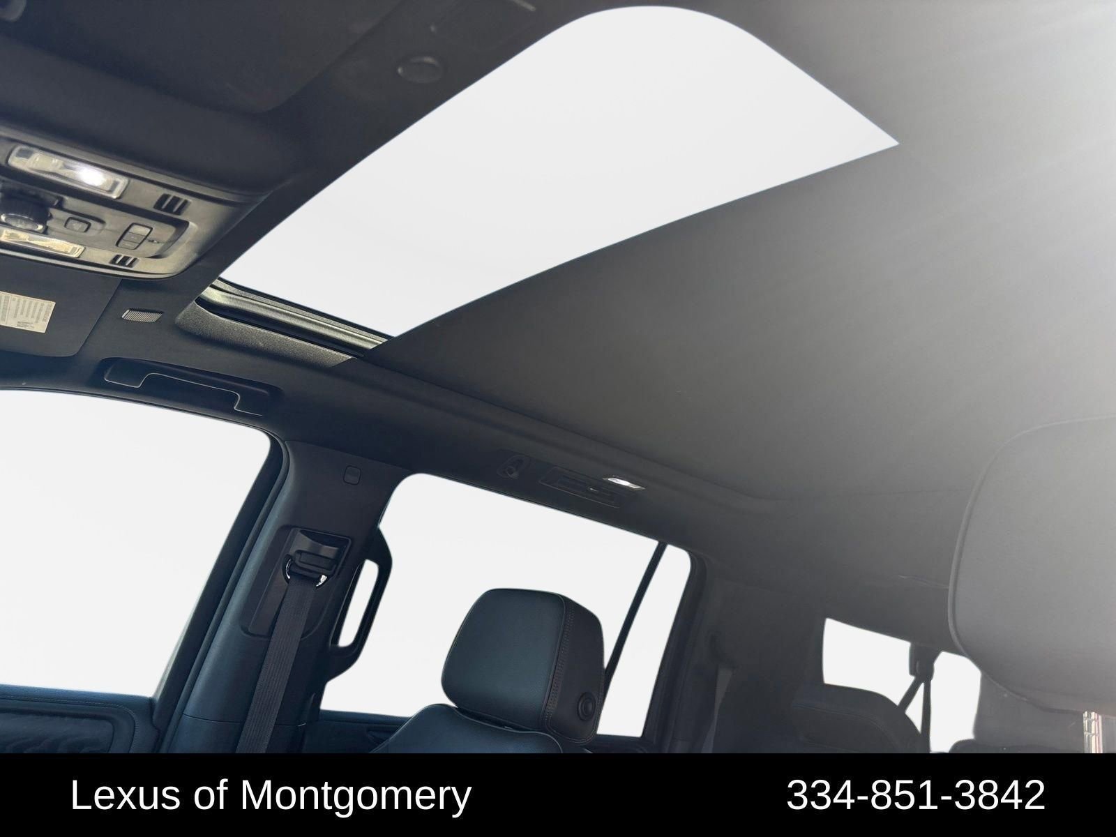 Used 2022 GMC Yukon XL Denali image 21