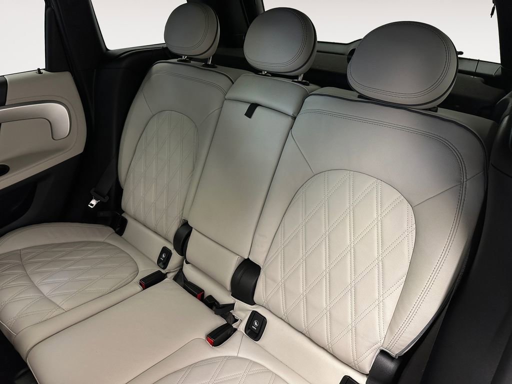 Used 2024 MINI Cooper Countryman S image 13