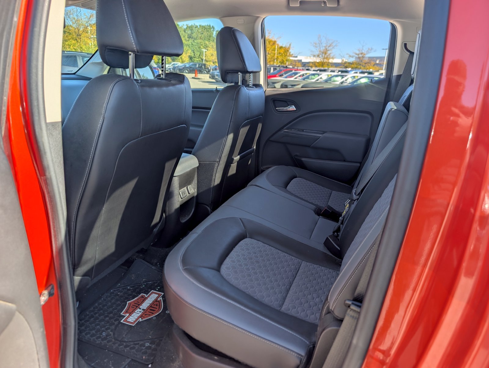 Used 2016 Chevrolet Colorado Z71 AWD/4WD image 25