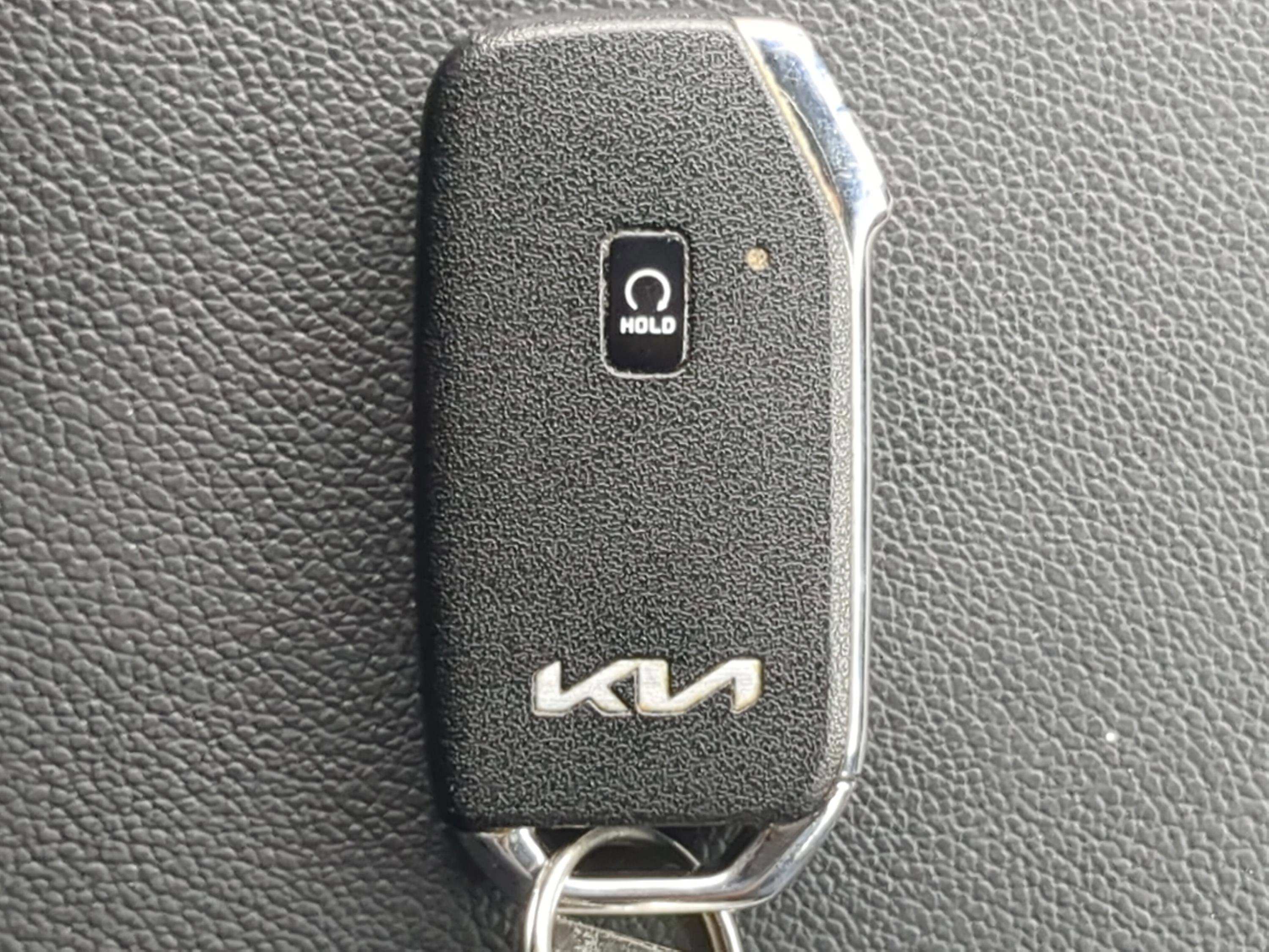 Certified 2023 Kia Sportage EX AWD/4WD image 23