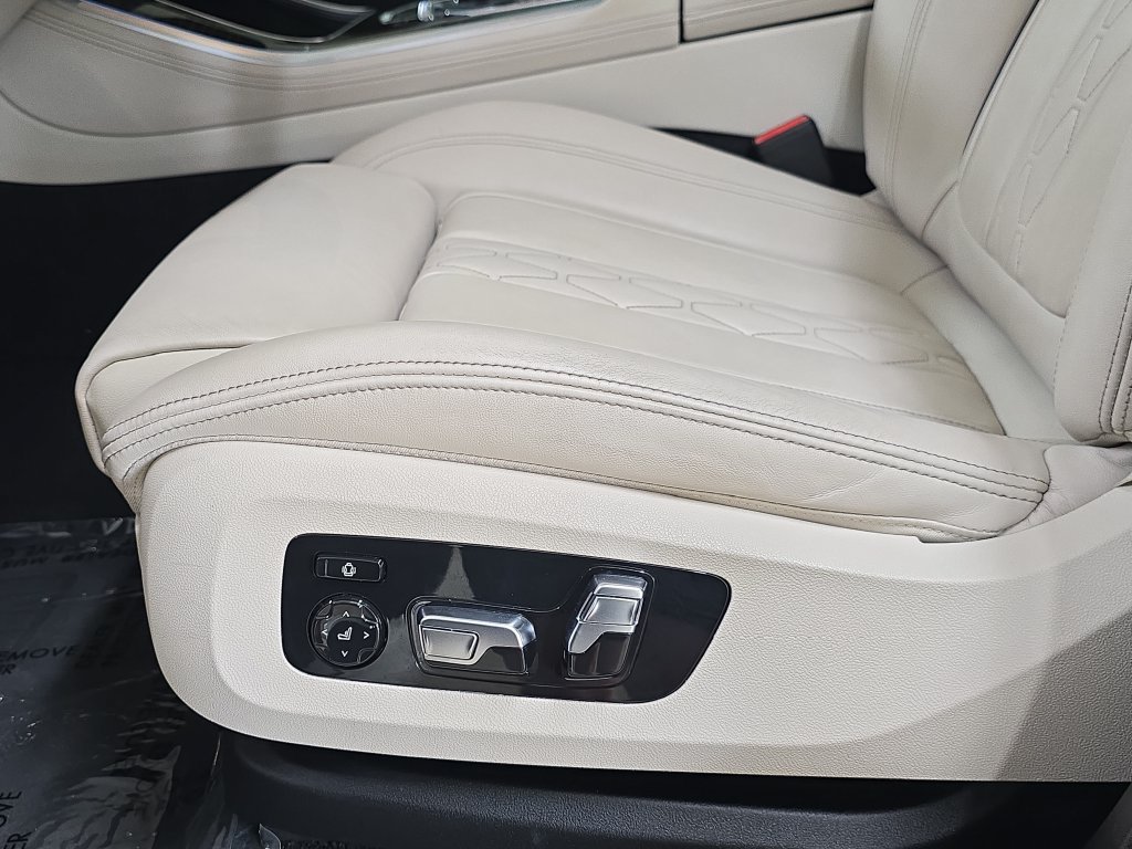 Certified 2024 BMW X5 sDrive40i w/ Premium Package RWD image 28
