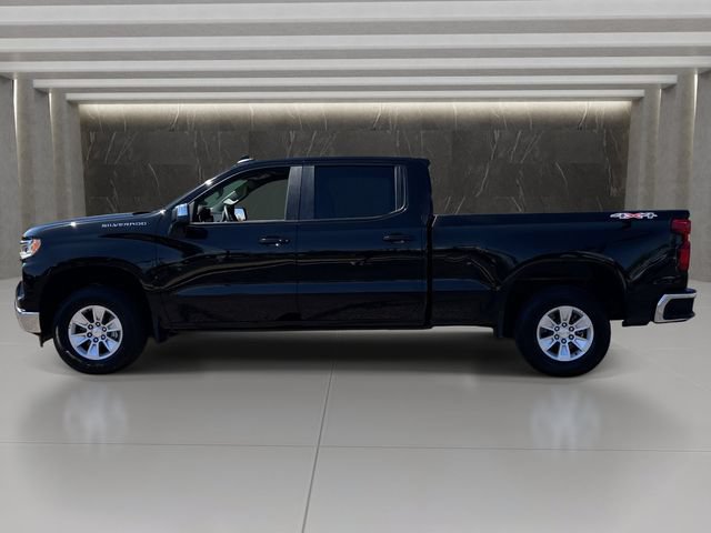 Used 2026 Chevrolet Silverado 1500 LT AWD/4WD image 2