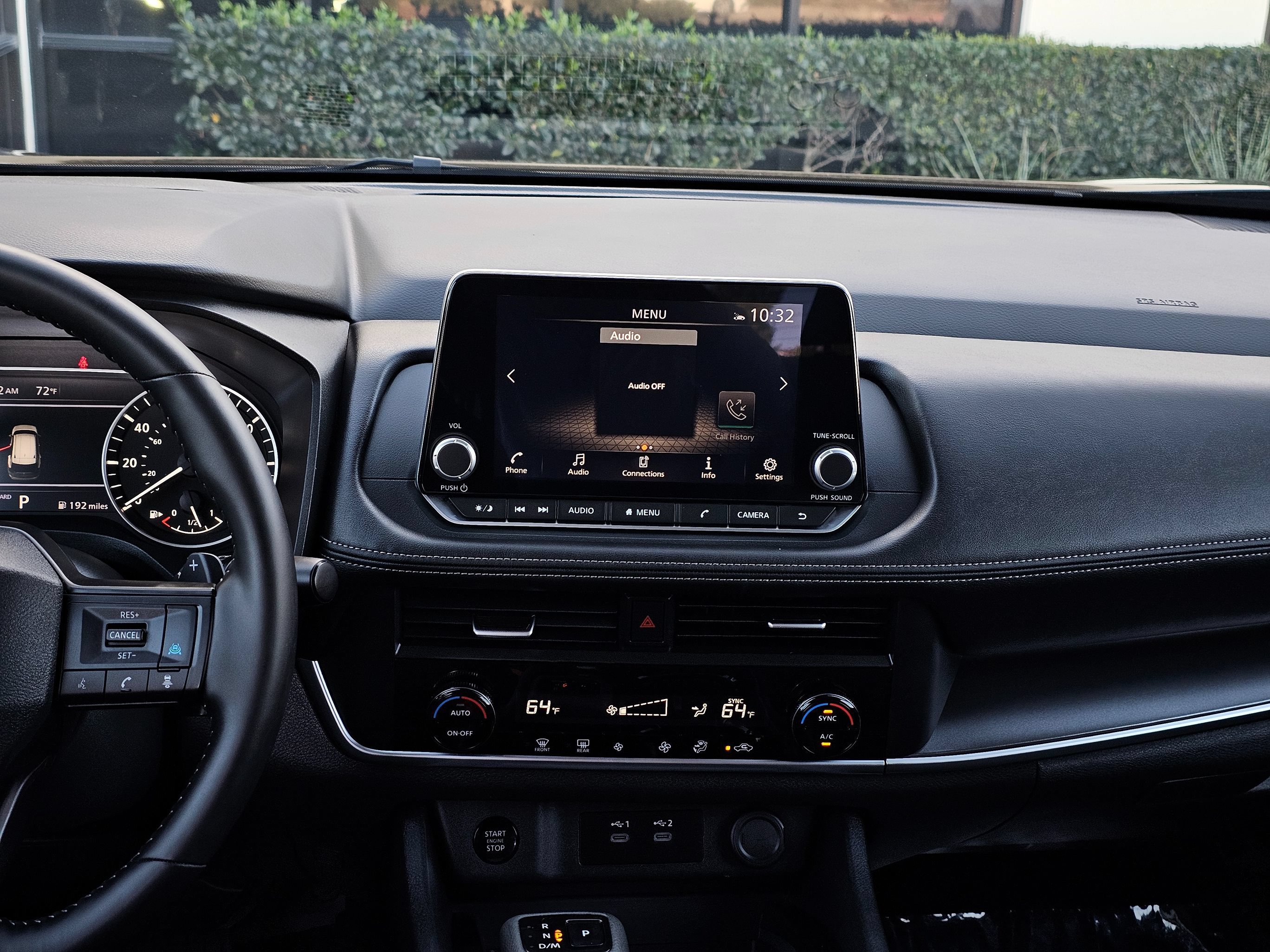 Used 2025 Nissan Rogue SV FWD image 23